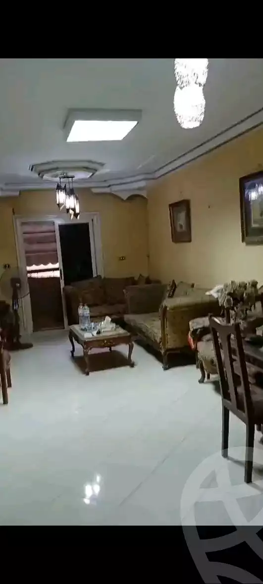https://aqarmap.com.eg/en/listing/6550019-for-sale-cairo-faisal-kafr-tohormos-queen-nazli-st