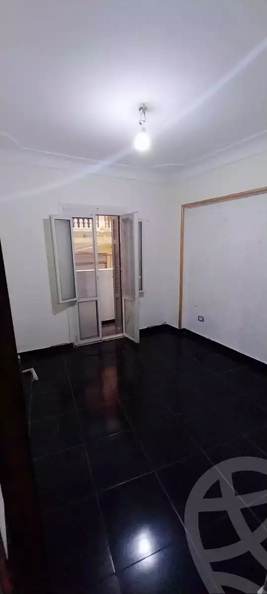 https://aqarmap.com.eg/ar/listing/6550081-for-sale-alexandria-l-jmy-lbytsh-ibrahim-othman-st