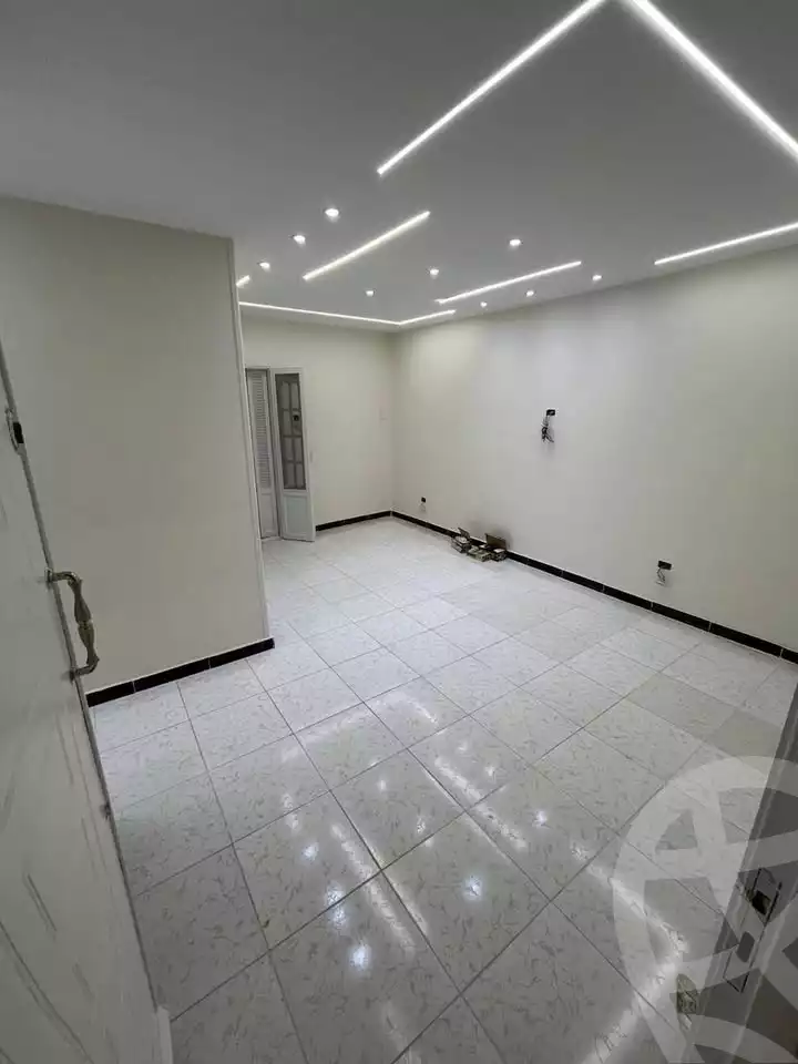 https://aqarmap.com.eg/ar/listing/6550241-for-sale-alexandria-lsywf-shamaa