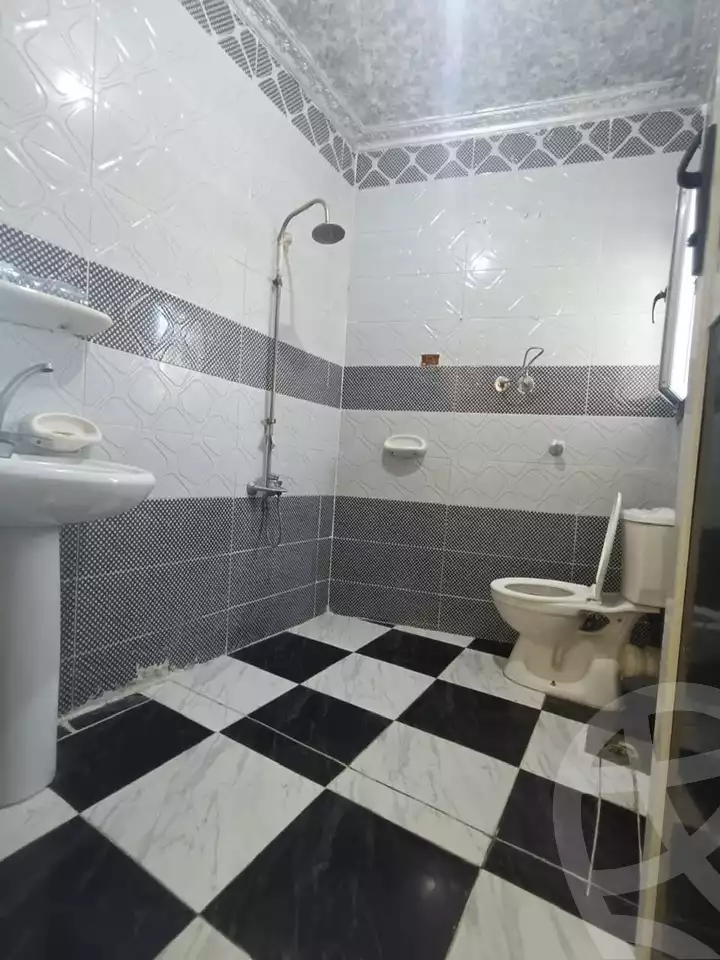 https://aqarmap.com.eg/en/listing/6550579-for-sale-alexandria-l-jmy-lbytsh-ibrahim-othman-st