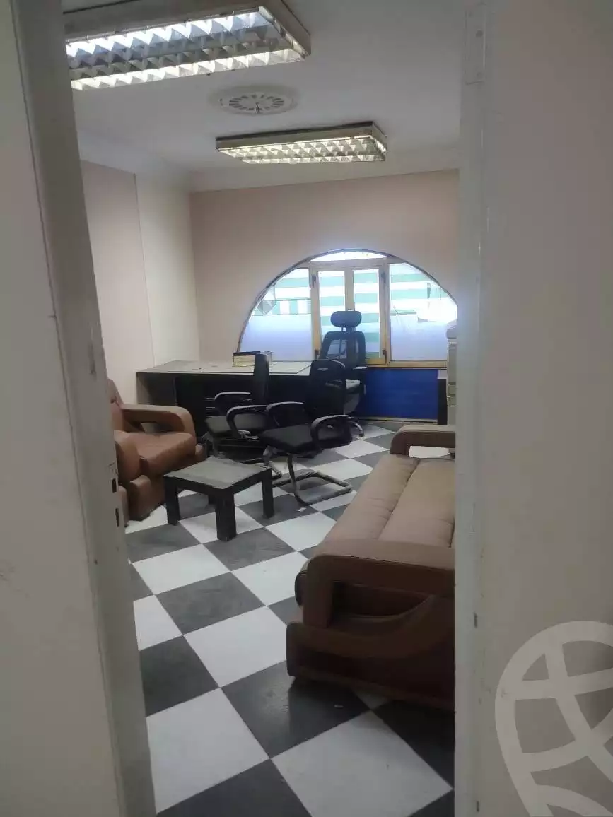 https://aqarmap.com.eg/ar/listing/6550749-for-rent-cairo-shoubra-aboud