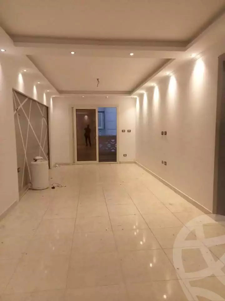 https://aqarmap.com.eg/ar/listing/6551852-for-sale-alexandria-l-jmy-lbytsh-el-zohour-st