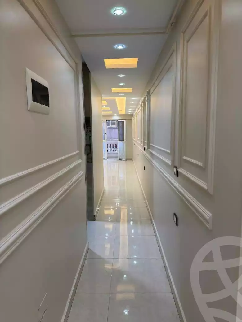 https://aqarmap.com.eg/ar/listing/6553315-for-sale-alexandria-l-jmy-lbytsh-el-reyad-st