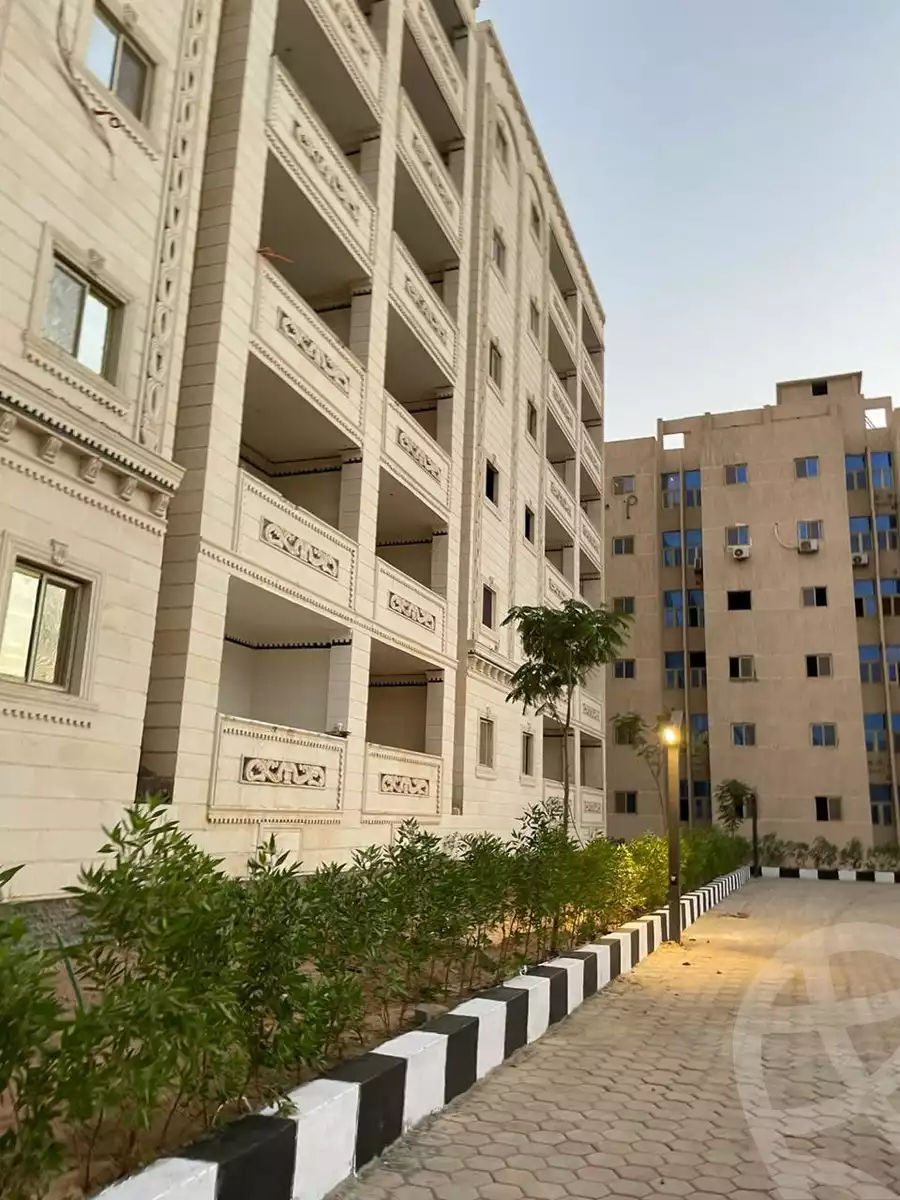 https://aqarmap.com.eg/en/listing/6555607-for-sale-cairo-6th-of-october-hadaeq-october-kmbwnd-fy-hdyq-ktwbr-green-city-compound-qebaa