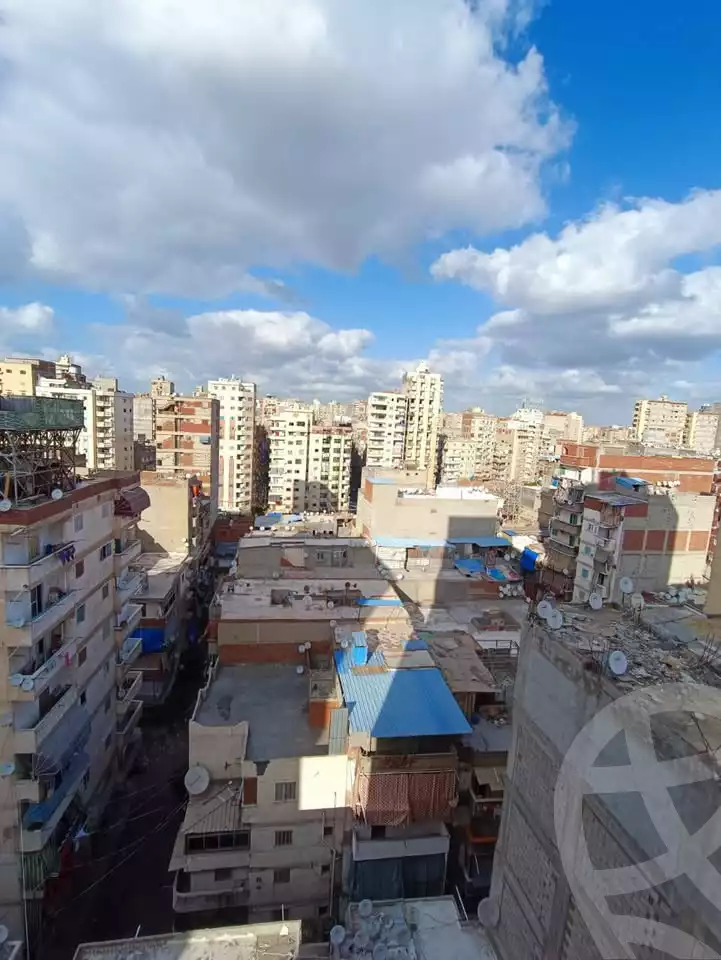 https://aqarmap.com.eg/ar/listing/6556085-for-sale-alexandria-sydy-bshr-sydy-bshr-bhry-shr-mhmd-njyb