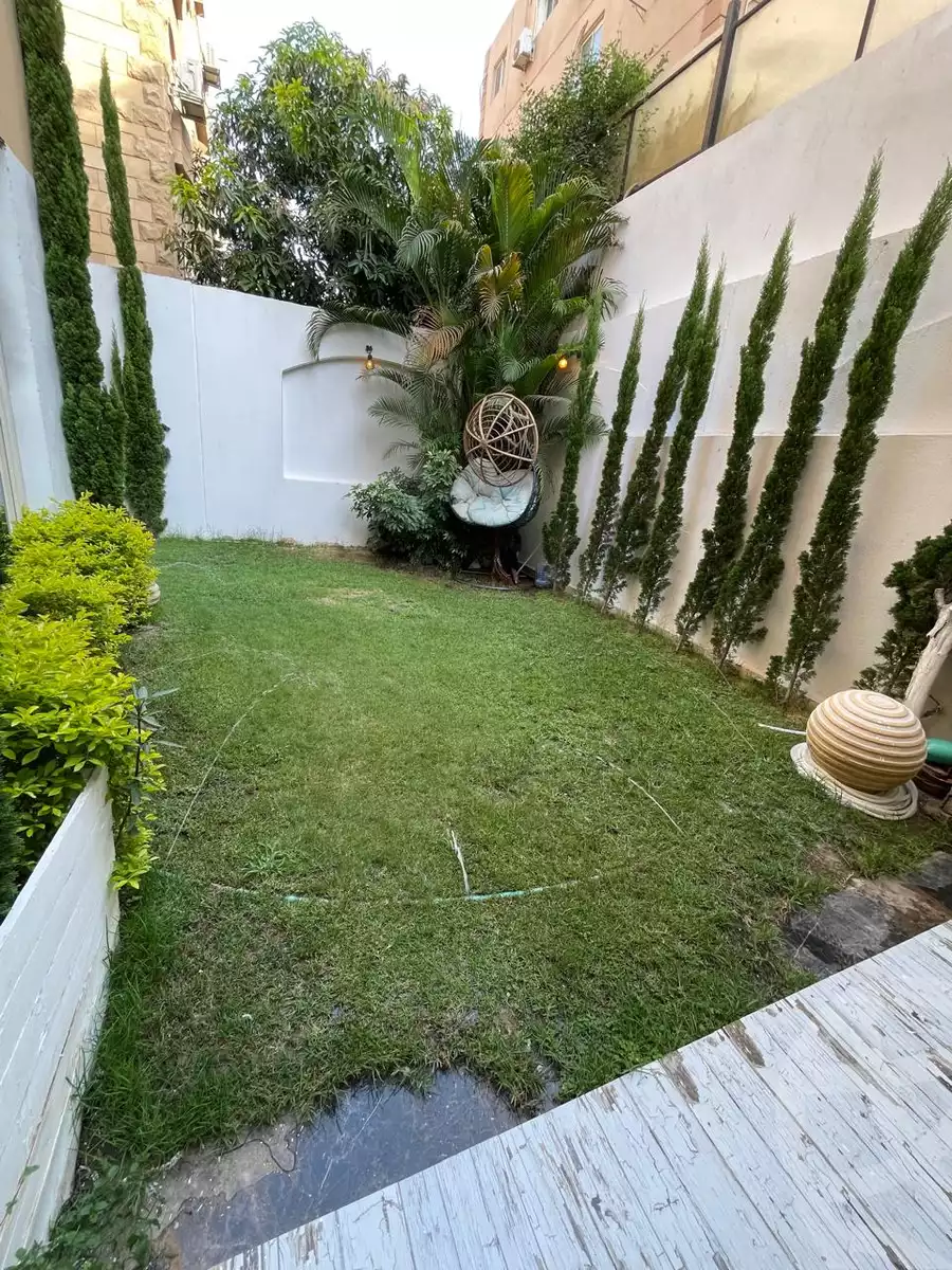 https://aqarmap.com.eg/en/listing/6556100-for-sale-cairo-el-sheikh-zayed-city-el-hay-elsabeaa-lbstn