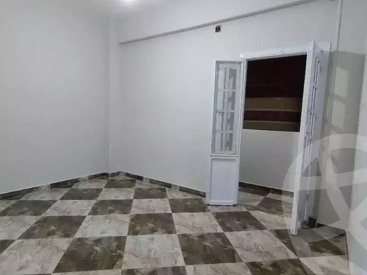 https://aqarmap.com.eg/ar/listing/6542253-for-sale-qalyubia-shubra-el-khaima-om-bayoumi