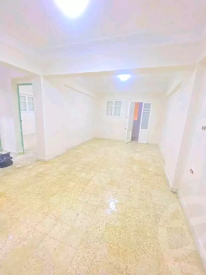https://aqarmap.com.eg/ar/listing/6558399-for-sale-alexandria-l-jmy-el-hanouvel