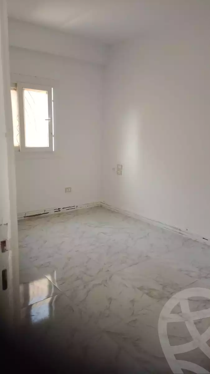 https://aqarmap.com.eg/en/listing/6559736-for-rent-cairo-el-sheikh-zayed-city-el-hay-eltaseaa-area-3