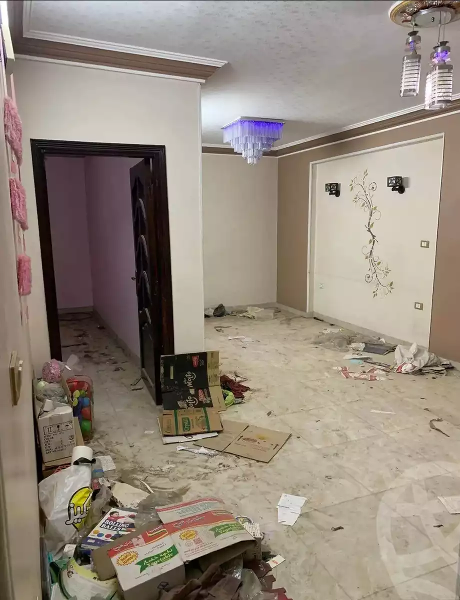 https://aqarmap.com.eg/ar/listing/6560988-for-sale-qalyubia-shubra-el-khaima-om-bayoumi