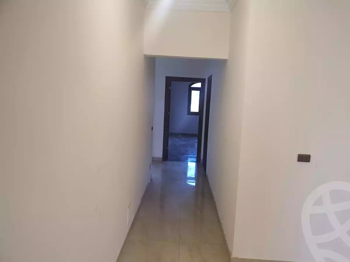https://aqarmap.com.eg/ar/listing/6561034-for-rent-cairo-new-cairo-ganob-el-akadamiya-south-academy-a-zaid-ebn-haretha-st