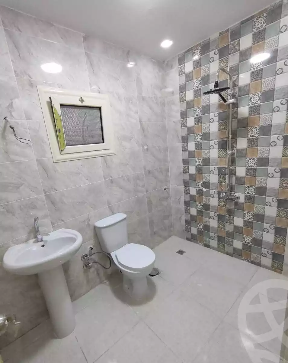 https://aqarmap.com.eg/ar/listing/6561779-for-sale-alexandria-l-jmy-lbytsh-ain-shams-st