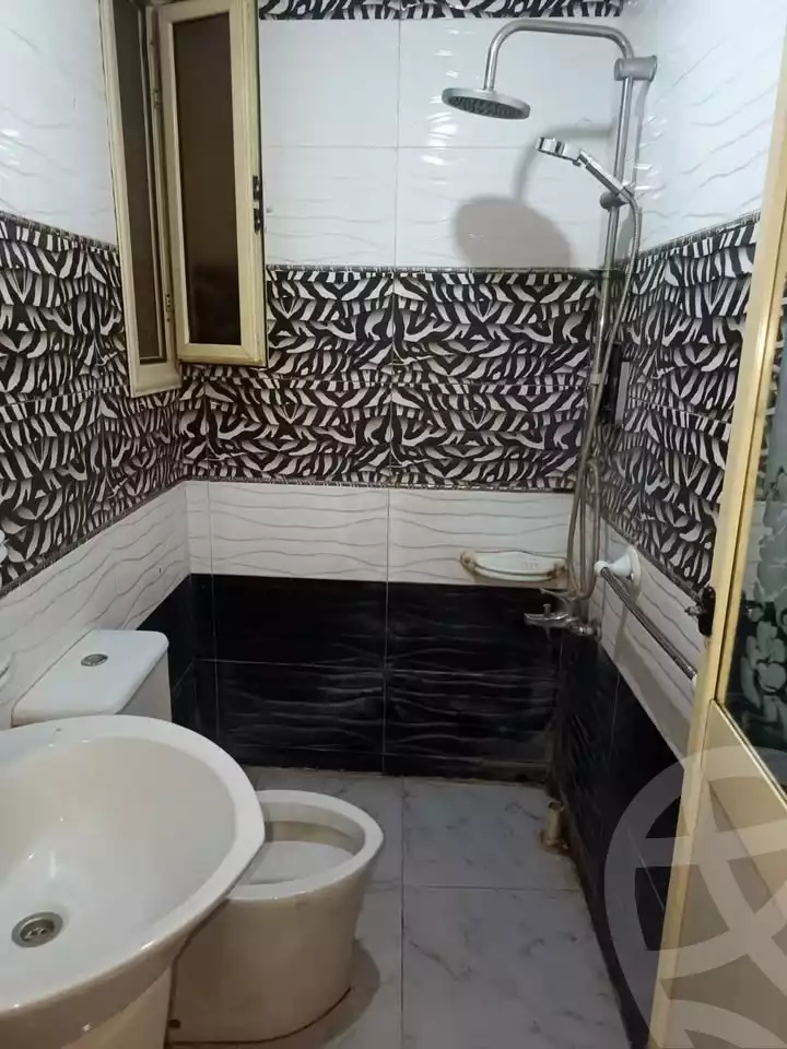 https://aqarmap.com.eg/ar/listing/6562648-for-rent-cairo-el-haram-kyrw-mwl
