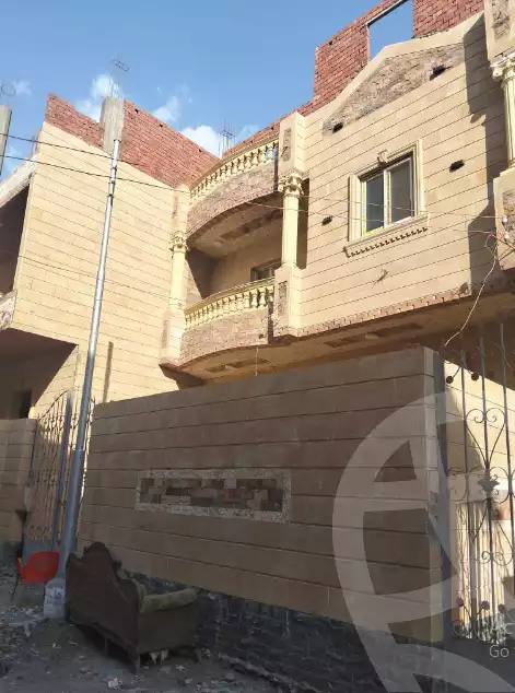 https://aqarmap.com.eg/ar/listing/6564183-for-sale-qalyubia-qlioub-blqs