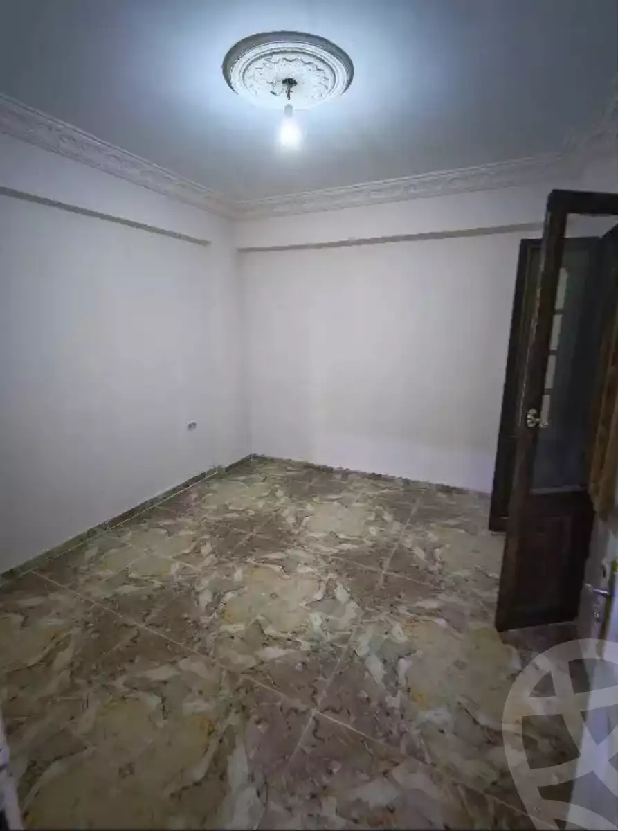 https://aqarmap.com.eg/ar/listing/6564837-for-sale-alexandria-l-jmy-el-hanouvel-kasr-al-quiri-st-1