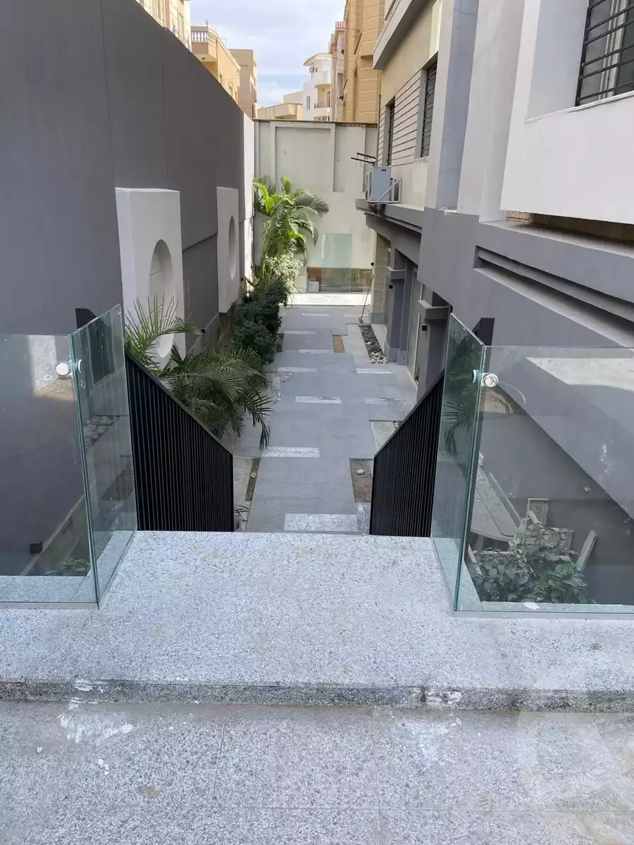 https://aqarmap.com.eg/ar/listing/6565657-for-rent-cairo-new-cairo-el-banafsg-el-banafsag-12