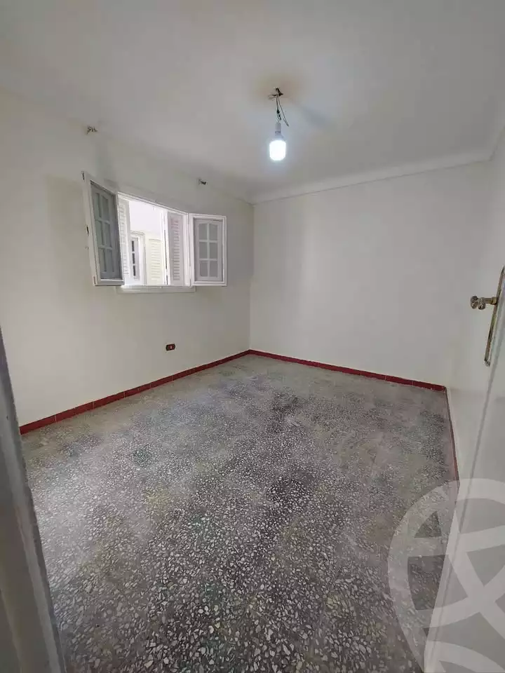 https://aqarmap.com.eg/ar/listing/6566862-for-sale-alexandria-lsywf-shamaa