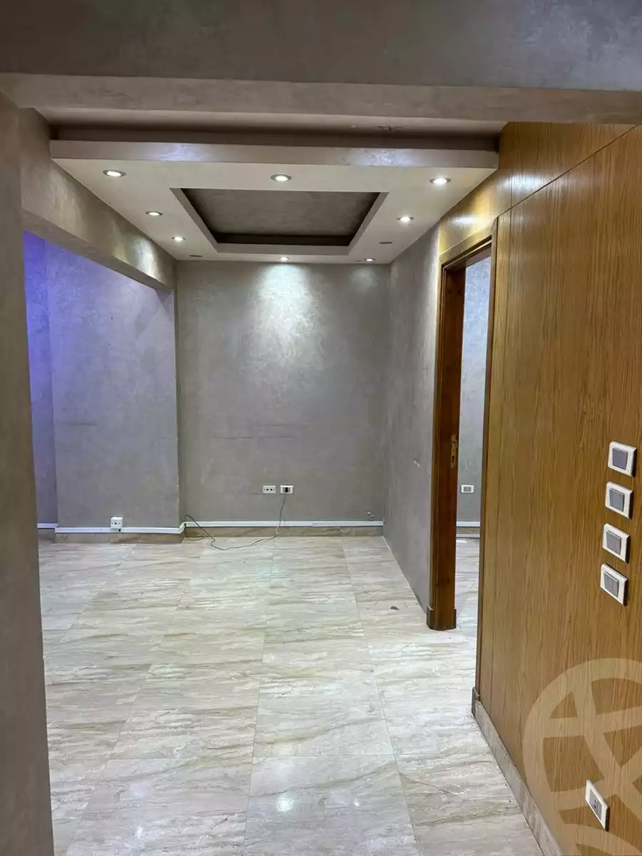 https://aqarmap.com.eg/ar/listing/6567027-for-rent-cairo-el-maadi-zahraa-el-maadi-shr-krfwr-lryysy