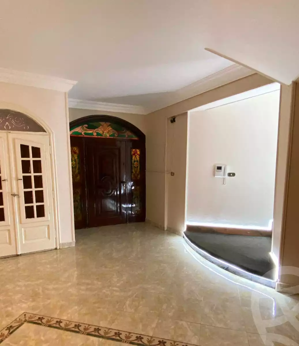 https://aqarmap.com.eg/en/listing/6556777-for-rent-cairo-al-oubour-el-hay-el-sades-el-sayeda-nafisa-st