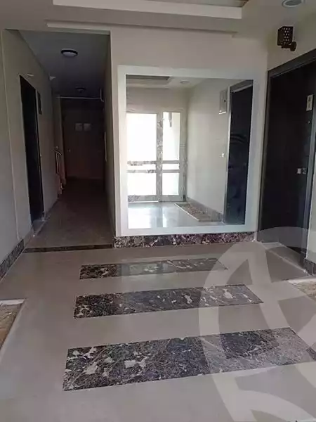 https://aqarmap.com.eg/en/listing/6570688-for-rent-cairo-el-sheikh-zayed-city-compounds-dh-drys