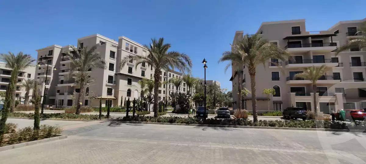 https://aqarmap.com.eg/ar/listing/6570766-for-sale-cairo-el-sheikh-zayed-city-compounds-kmbwnd-fyldj-wyst-dr-llttwyr