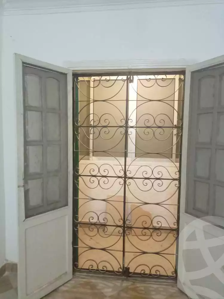 https://aqarmap.com.eg/ar/listing/6572912-for-sale-cairo-ain-shams-el-naam