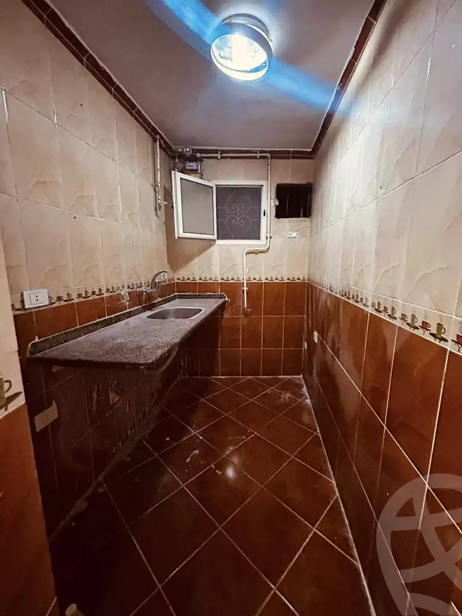 https://aqarmap.com.eg/en/listing/6572969-for-sale-alexandria-lsywf-el-falki