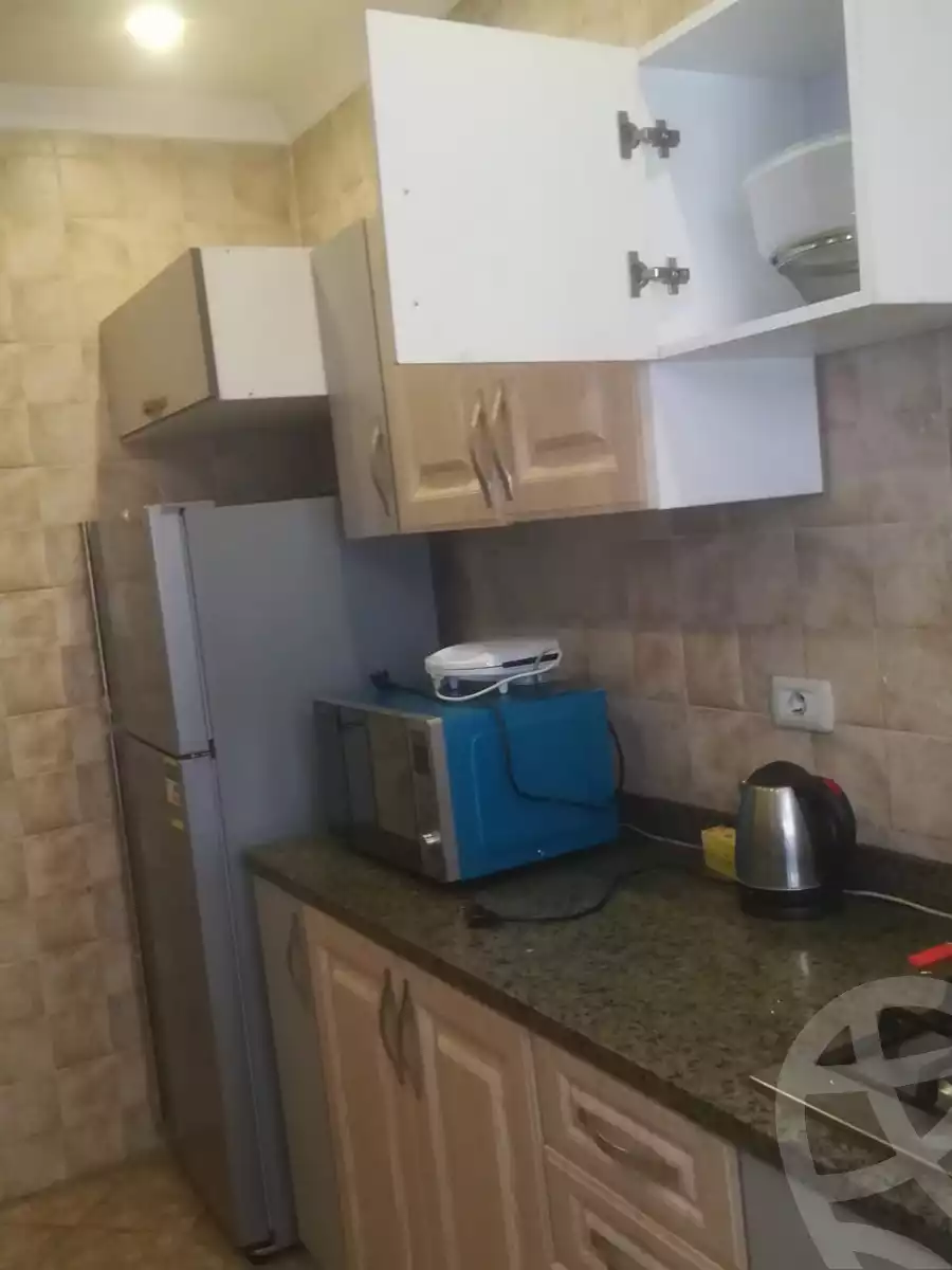 https://aqarmap.com.eg/ar/listing/6573301-for-rent-cairo-new-cairo-ganob-el-akadamiya-south-academy-a-zaid-ebn-haretha-st