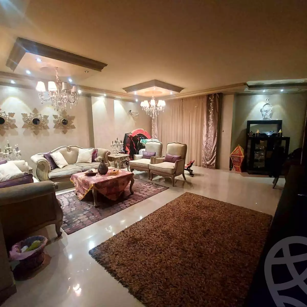 https://aqarmap.com.eg/ar/listing/6573636-for-sale-cairo-6th-of-october-el-ahyaa-neighborhood-3rd-al-hay-al-thalith-st
