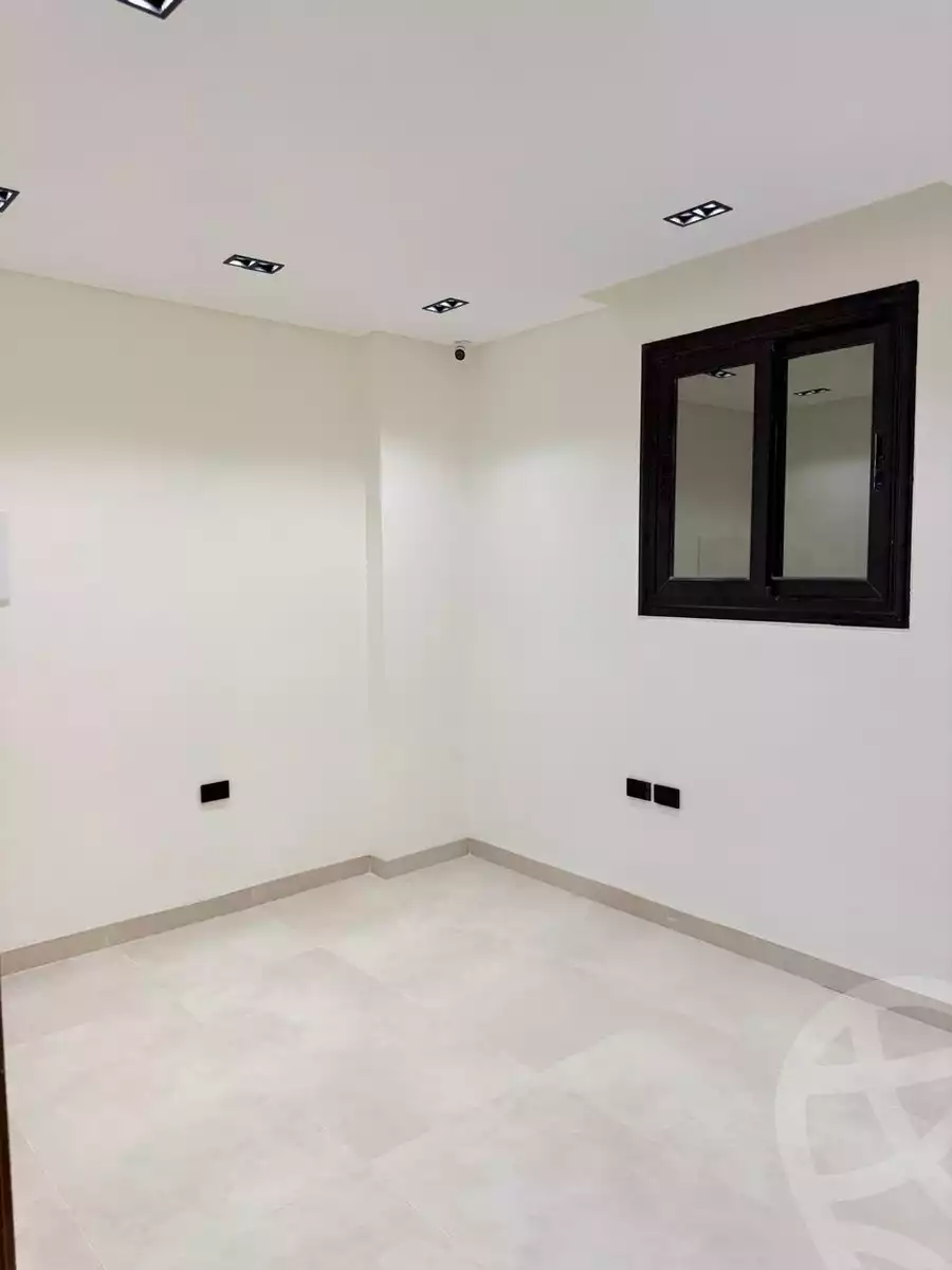 https://aqarmap.com.eg/en/listing/6573727-for-rent-cairo-el-maadi-compounds-rayhanah-plaza