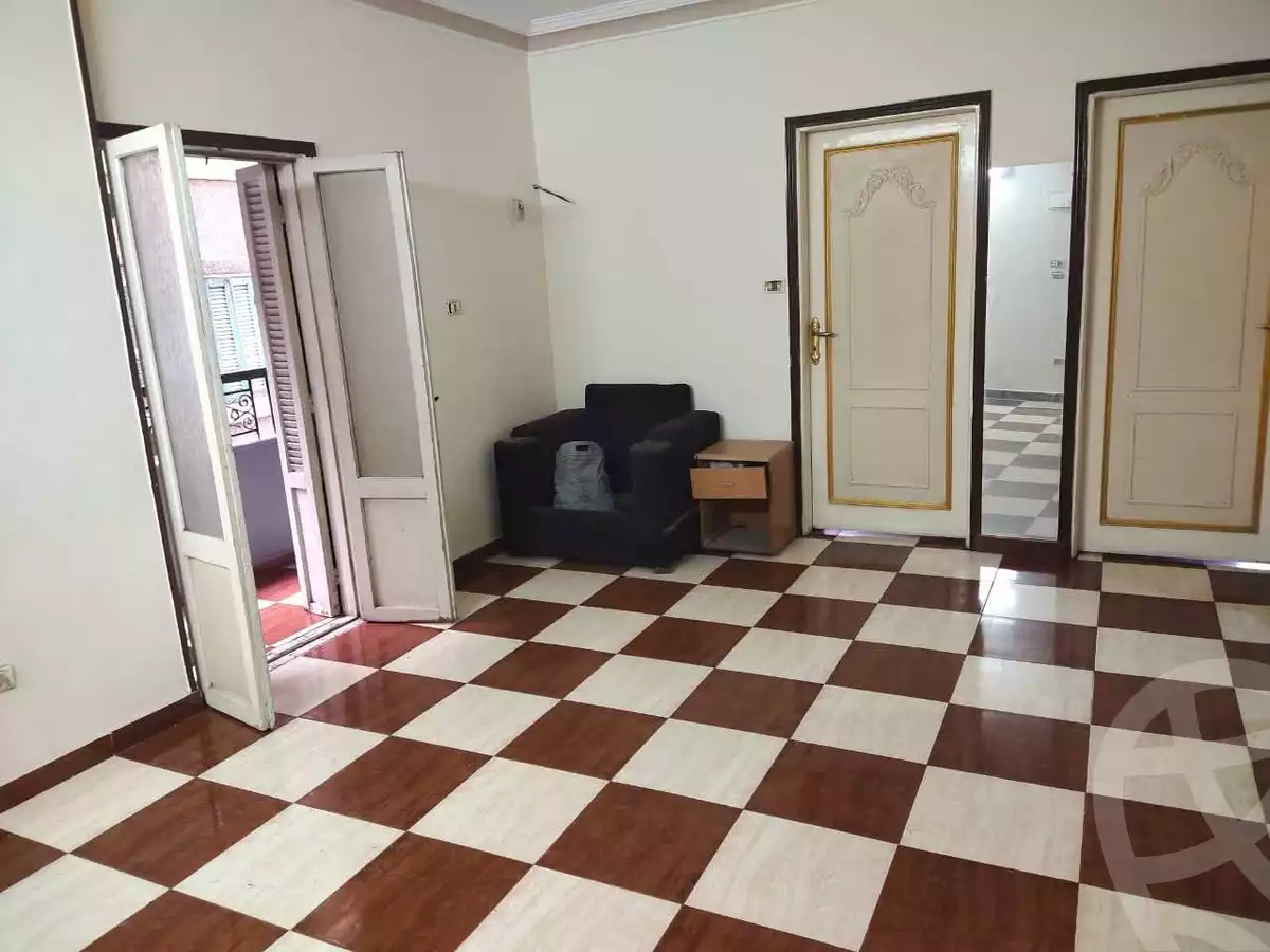 https://aqarmap.com.eg/ar/listing/6573815-for-sale-qalyubia-shubra-el-khaima-shubra-el-khaima-city-ahmed-oraby-st