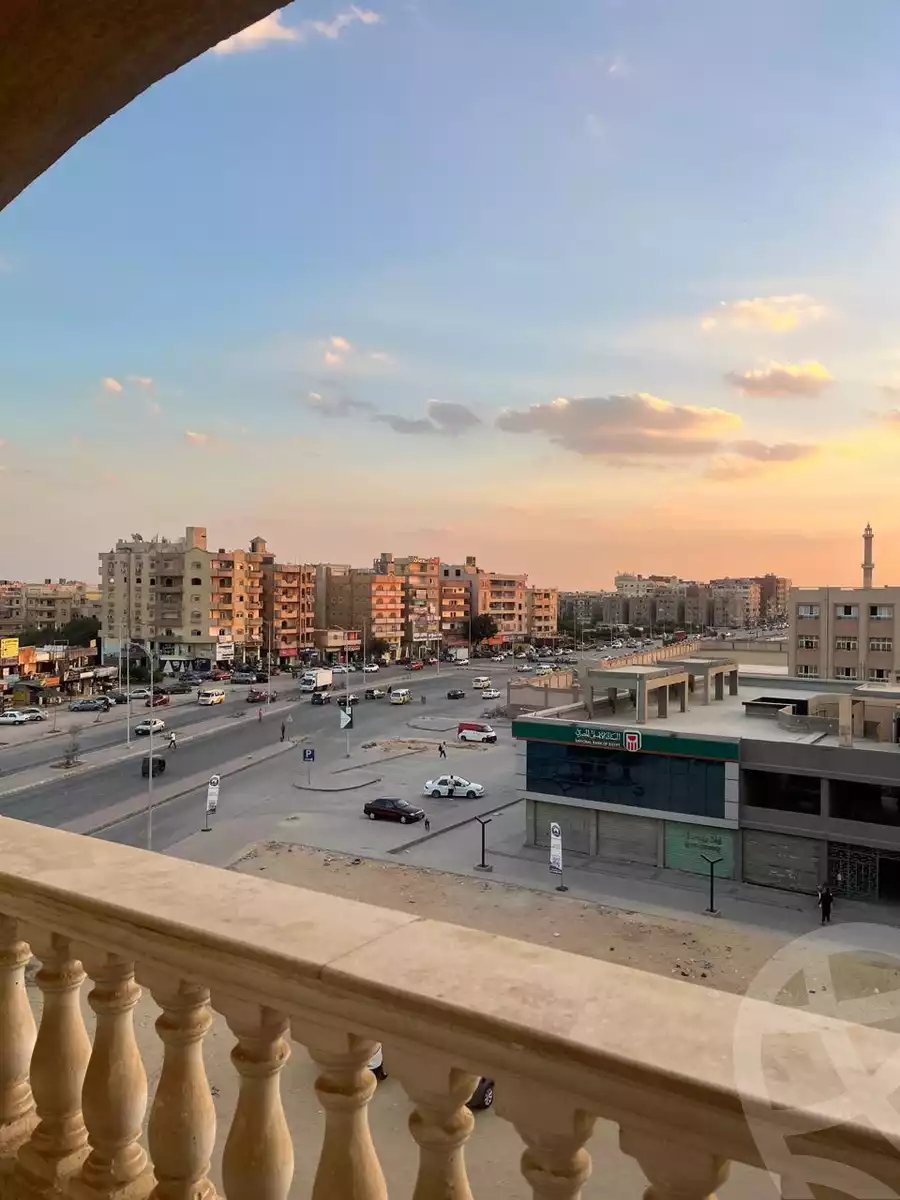 https://aqarmap.com.eg/ar/listing/6574006-for-sale-cairo-6th-of-october-el-ahyaa-neighborhood-3rd-al-hay-al-thalith-st