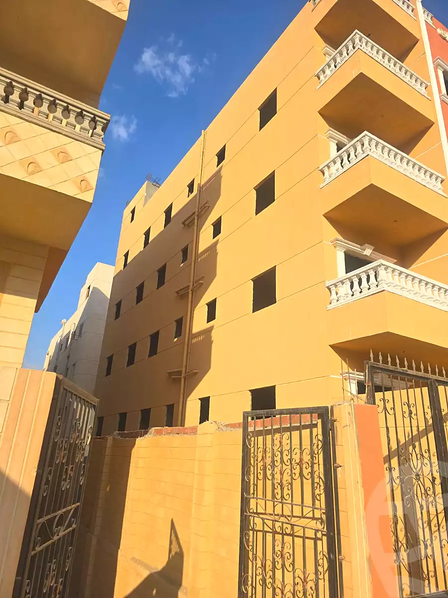 https://aqarmap.com.eg/en/listing/6574154-for-sale-cairo-badr-city-hai-el-ashgar-featured-neighborhood-bait-el-watan