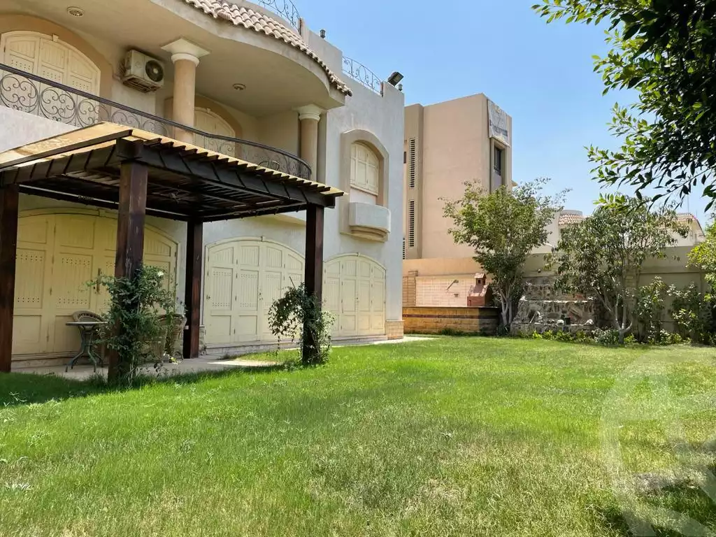 https://aqarmap.com.eg/en/listing/6574198-for-sale-cairo-el-sheikh-zayed-city-compounds-el-rabwa