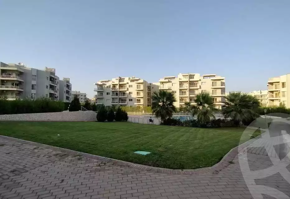 https://aqarmap.com.eg/en/listing/6574201-for-sale-cairo-el-sheikh-zayed-city-compounds-dh-drys