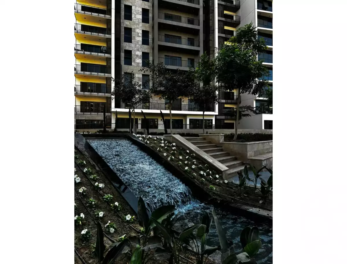 https://aqarmap.com.eg/en/listing/6574206-for-sale-cairo-el-sheikh-zayed-city-compounds-zyd-wr-llttwyr-park-side-residences