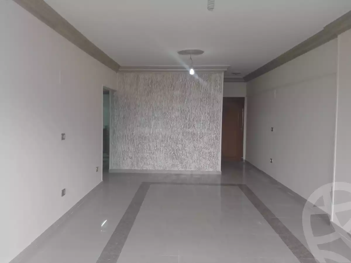 https://aqarmap.com.eg/ar/listing/6574178-for-rent-alexandria-sidi-gaber-el-mosheer-ahmed-isamil-st