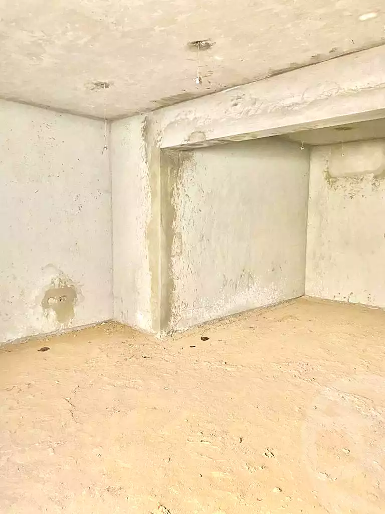 https://aqarmap.com.eg/en/listing/6574516-for-sale-cairo-new-cairo-compounds-hyde-park