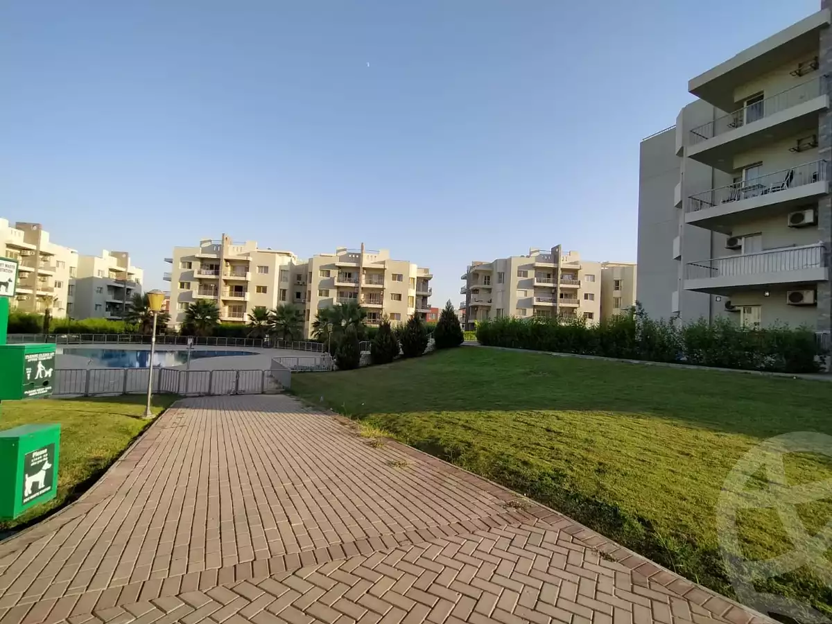 https://aqarmap.com.eg/ar/listing/6574674-for-sale-cairo-el-sheikh-zayed-city-compounds-dh-drys