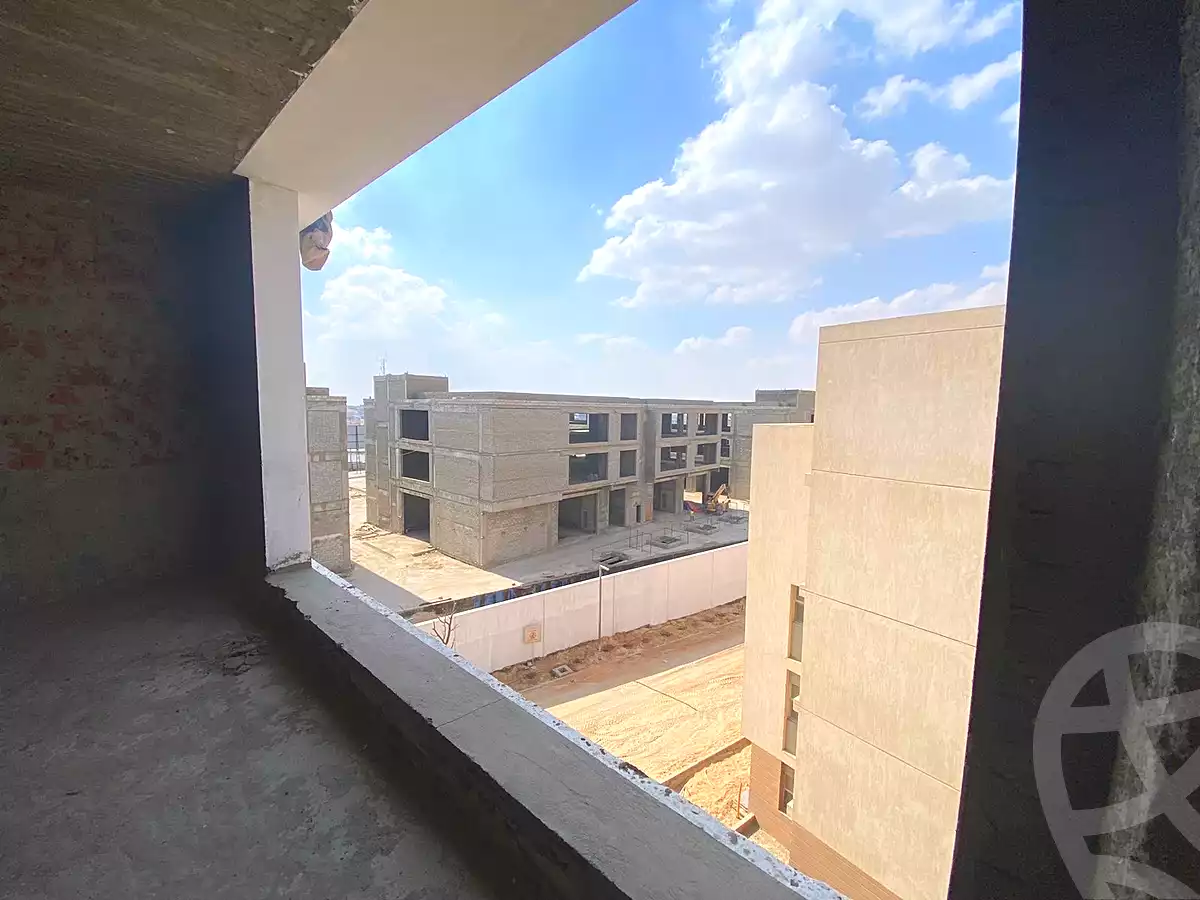 https://aqarmap.com.eg/en/listing/6577007-for-sale-cairo-new-cairo-compounds-w-signature-compound-waterway
