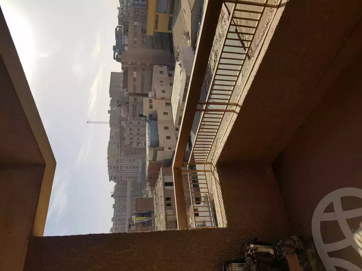 https://aqarmap.com.eg/ar/listing/6577424-for-sale-cairo-ain-shams-jsr-lswys-tqsym-mr-bn-lkhtb