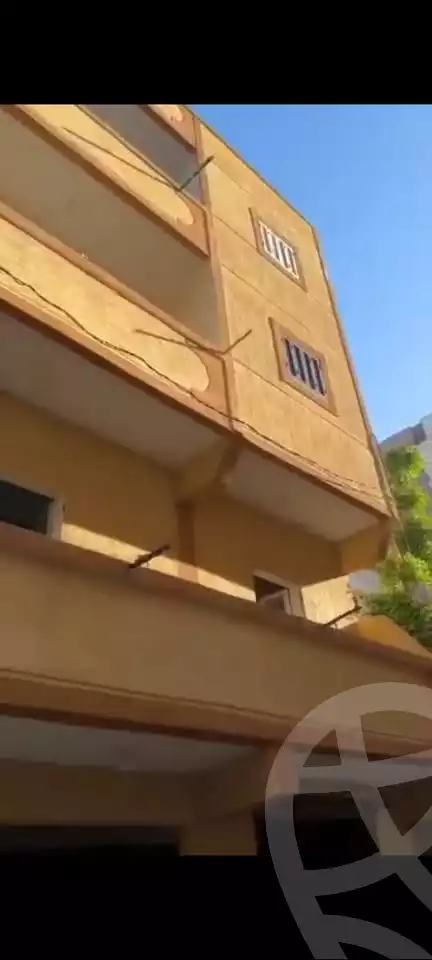 https://aqarmap.com.eg/ar/listing/6579402-for-sale-alexandria-l-jmy-el-hanouvel-kasr-al-quiri-st-1