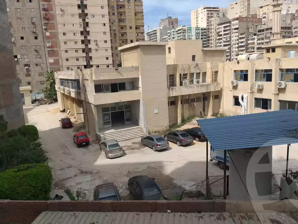 https://aqarmap.com.eg/ar/listing/6580016-for-sale-alexandria-sydy-bshr-sydy-bshr-bhry-gamal-abd-el-nasir-st