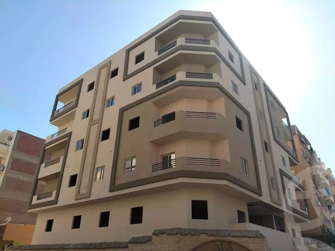 https://aqarmap.com.eg/en/listing/6580164-for-sale-cairo-6th-of-october-el-ahyaa-neighborhood-5th-street-2