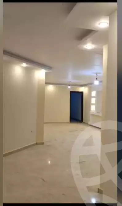 https://aqarmap.com.eg/ar/listing/6581436-for-sale-cairo-helwan-helwan-el-sharkeya-mostafa-safwat-st