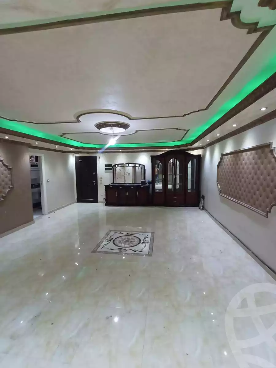 https://aqarmap.com.eg/ar/listing/6582851-for-rent-cairo-helwan-helwan-el-sharkeya-abd-el-rahman-pasha-st