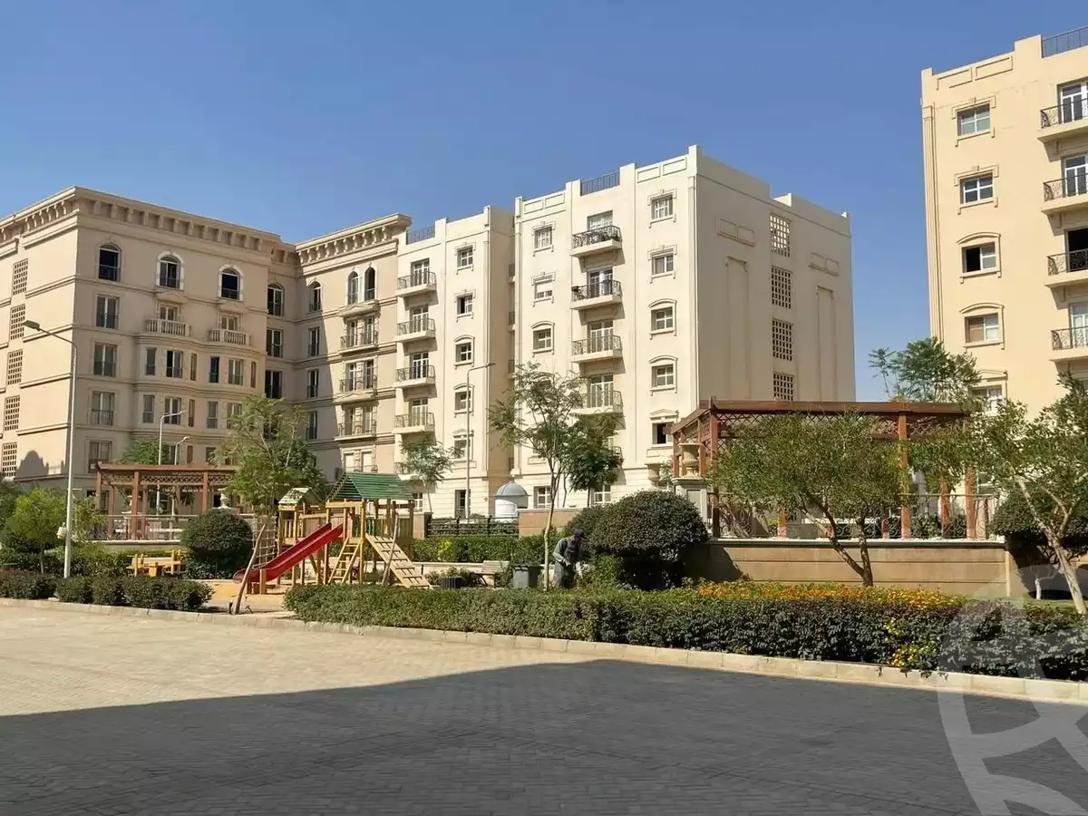 https://aqarmap.com.eg/ar/listing/6583426-for-sale-cairo-new-cairo-compounds-fyfth-skwyr-mwl-lmrsm-llttwyr
