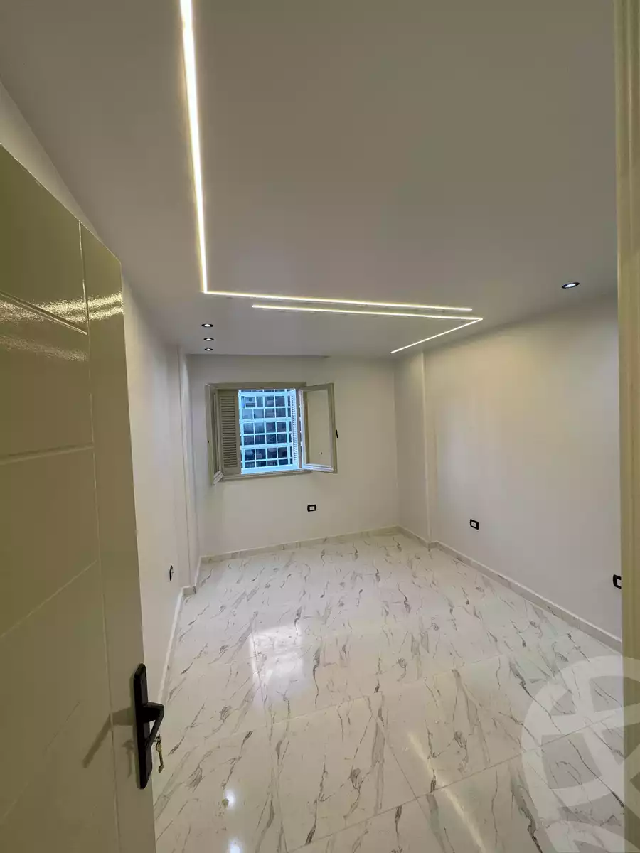 https://aqarmap.com.eg/ar/listing/6585581-for-sale-alexandria-miami-iskandar-ibrahim-st