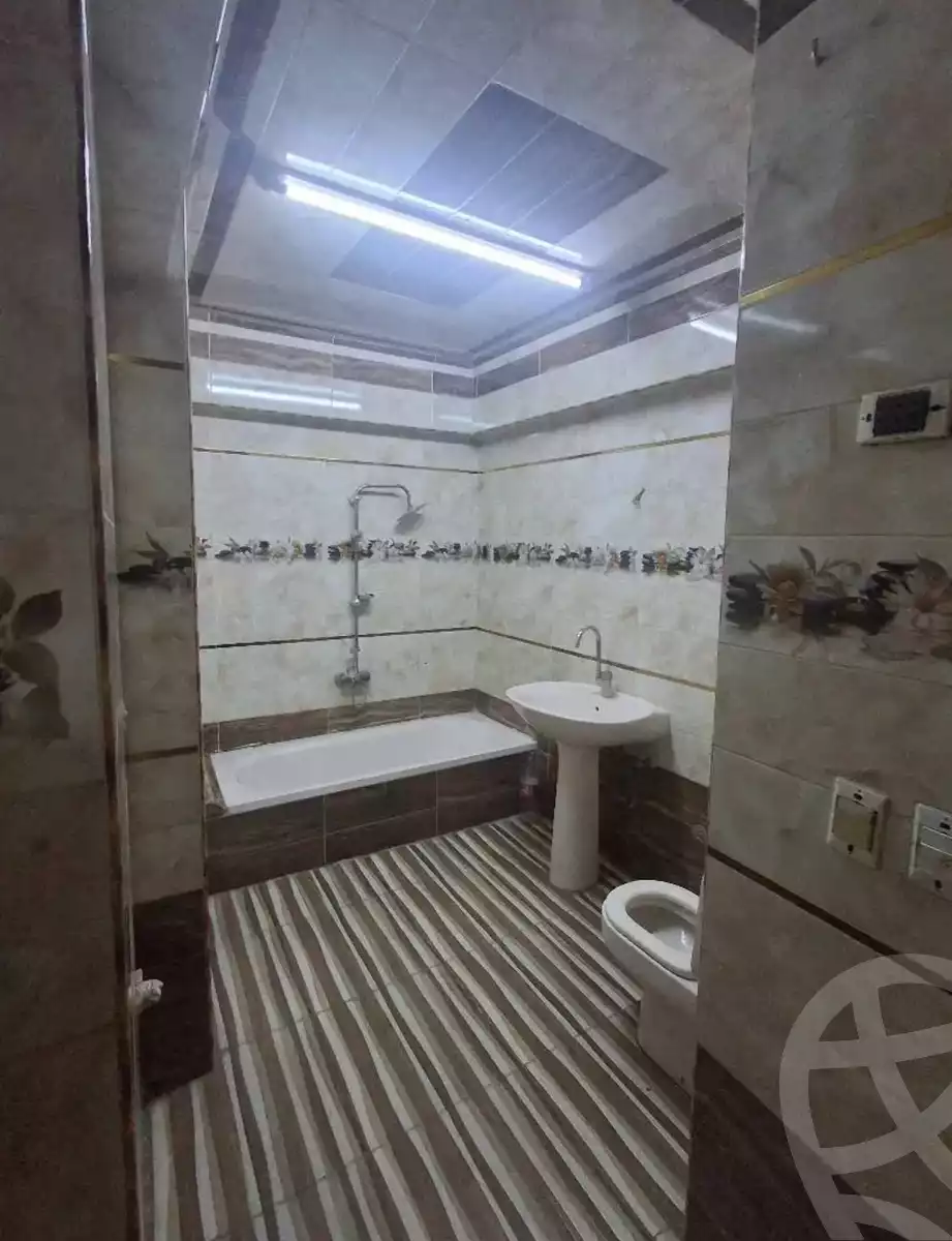 https://aqarmap.com.eg/en/listing/6585905-for-rent-qalyubia-shubra-el-khaima-el-shareaa-el-gadid-st