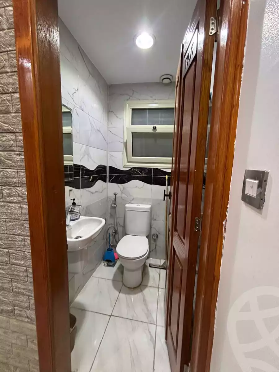 https://aqarmap.com.eg/ar/listing/6586678-for-rent-cairo-el-maadi-zahraa-el-maadi-shr-krfwr-lryysy